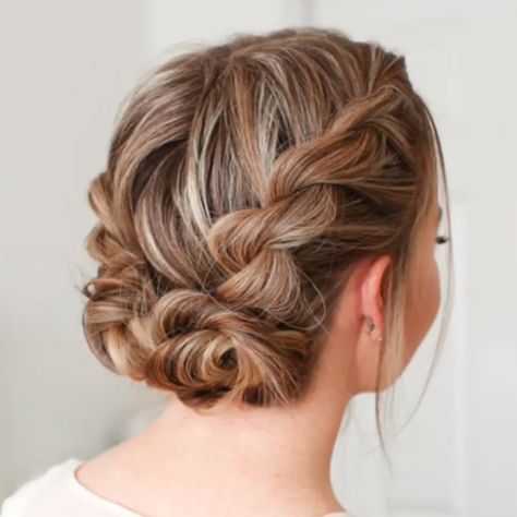 Hey girls! Today we are going to talk about those gorgeous braid styles. I will show you the best and trendy hair braid styles with some video tutorials. #hairstyle #womenhair #hairideas Plaits, Braided Hairstyles, Up Dos, Braided Hair Tutorial, Updo, Weave Hairstyles, Updos, Dutch Braid Hairstyles, Braids