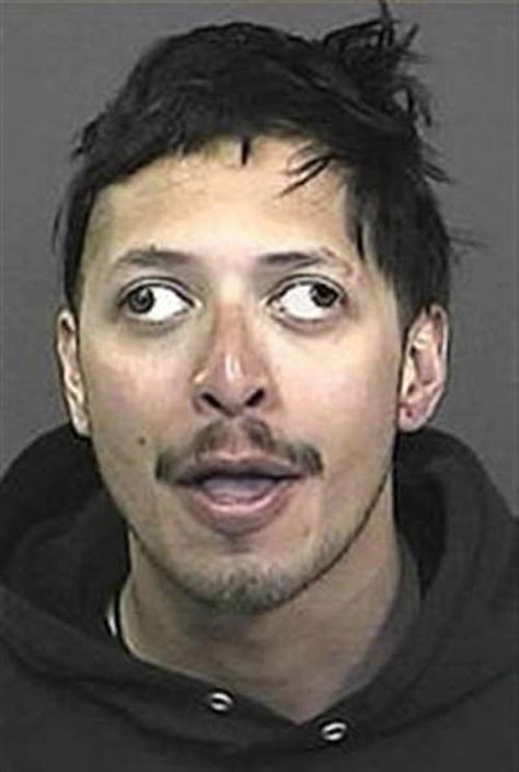 Smile! You're Busted! ~ 27 Crazy Funny Mugshots 21 People, Humour, Gangsters, Man Humor, Ugly Men, Funny Ugly People, Funny Mugshots, Laugh, Wtf Funny