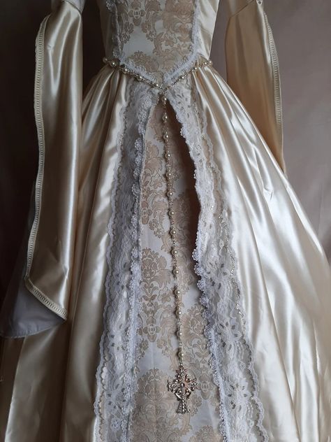 Medieval Dress, Costumes, Ballet, Theatre, Renaissance Jewelry, Victorian Dress, Renaissance Gown, Renaissance Dress, Renaissance Wedding Dresses