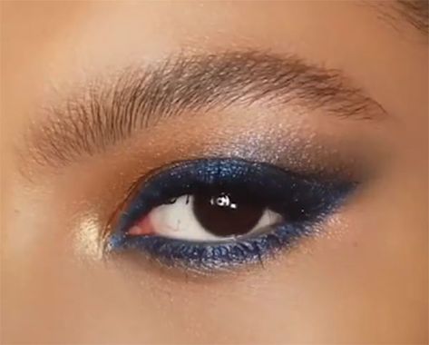Sephora, Photo by @ctilburymakeup.  NEW! limited-edition Eye Colour Magic Luxury Palette in SUPER BLUE!! Prime: metallic, Champagne-gold Enhance: shimmering, antiqued gold Smoke: matte, deep navy Enhance: radiant blue shimmer Available at Sephora. Maybelline, Eye Make Up, Eyeshadow Make-up, Shimmer Eye Makeup, Navy Eyeshadow, Makeup 2018, Makeup Eyeshadow, Navy Eye Makeup, Navy Blue Eyeshadow
