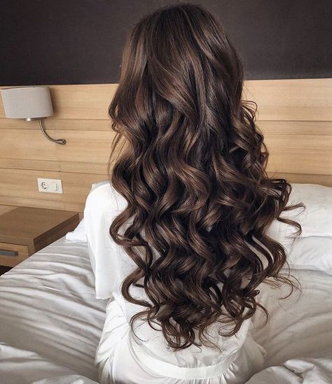 Down Hairstyles, Curled Hairstyles For Prom, Curled Hair For Prom, Curled Hair Prom, Curled Hairstyles, Curled Prom Hair, Long Curled Hair, Curled Prom Hairstyles, Capelli