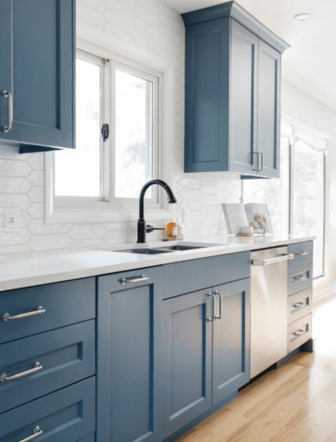 Blue Gray Kitchen Cabinets, Kitchen Cabinets Color Combination, Kitchen Cabinet Color Ideas, Diy Kitchen Cabinets Painting, Painted Kitchen Cabinets Colors, Blue Kitchen Cabinets, Best Kitchen Cabinets, Farmhouse Kitchen Cabinets, Kitchen Paint Colors