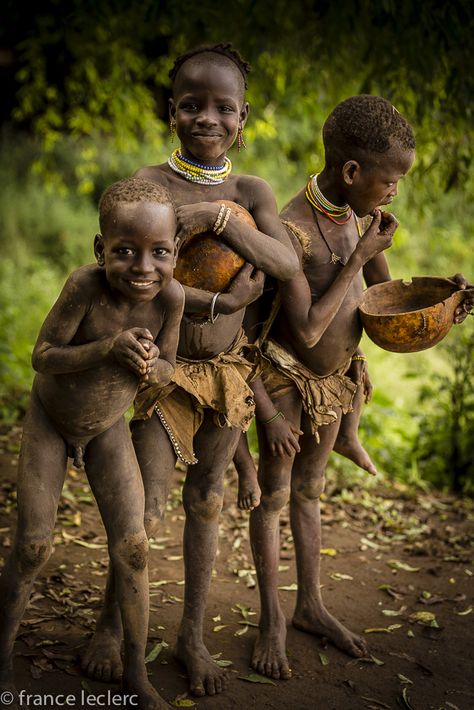 Children of the Tribe #tribes http://www.childrenofthetribe.com/collections/boys People, Africa, Africa Photography, Fotografie, Fotografia, Ethiopia, European Art, Africa People, African Beauty