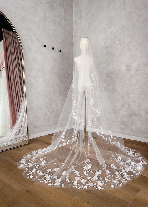 High Impact wedding veils to transform your bridal look 1 Wedding Veil, Ideas, Floral, Bridal Style, Cathedral Wedding Veils, Wedding Veils Short, Wedding Veils, Bridal Cape, Wedding Veil Styles
