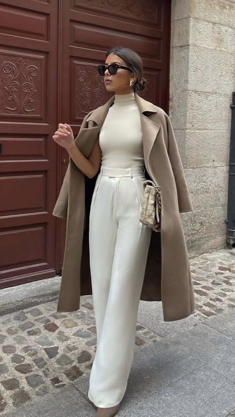 Winter Fashion Outfits, Look Fashion, Formal Winter Outfits, Classy Winter Outfits, Paris Fall Outfits, Classy Style Outfits, Casual Elegant Outfits, Paris Ootd, Winter Outfits Women