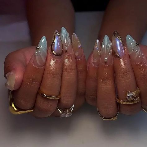 30 Trendy Summer Nail Ideas To Rock This Summer - The Girly System Chrome Nails Designs, Opal Nails, Hard Gel Nails, Pretty Gel Nails, Nail Inspo, Purple Chrome Nails, Claw Nails, Best Acrylic Nails, Nails Inspiration