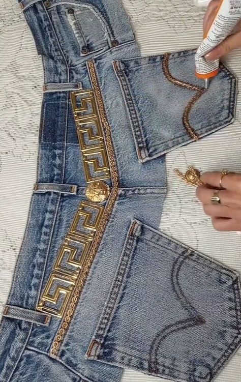 Upcycling, Jeans, Crafts, Upcycle Denim Jeans, Upcycled Denim Diy, Upcycle Jeans, Diy Denim Jacket, Upcycled Denim Jacket, Upcycle Clothes Diy