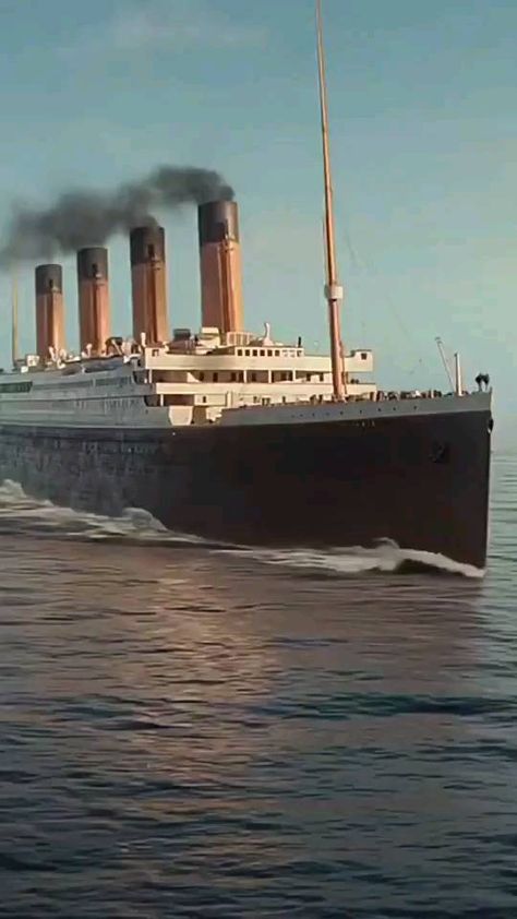 Films, Titanic Ship Sinking, Titanic Sinking, Titanic Movie, Titanic Boat, Titanic Behind The Scenes, Titanic Ship, Titanic Photos, Titanic History