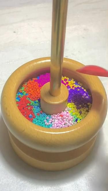 DIY Bead Spinners are my favorite! Easy way to create Seed Bead Necklaces & Jewelry❤️ | Art&Crafts #artcrafts #art #crafts #homedecor #artwork #kids #handmade #gifts #artcraft #interior #artist #instagram #educational #painting #kidsgift #decor #kidsgathering #happytime #drawing #funkuwait #birthday #funboxes #kidsfun #kidskuwait #crafty #giftideas #resinart #interiordesign #resinartist Diy Crafts, Fimo, Diy, Diy Necklace, How To Make Beads, Diy Crafts Jewelry, Bead Organization, Fun Diy Crafts, Resin Crafts