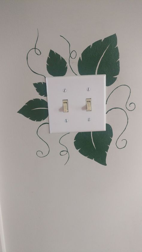 Boho, Hand Painted Walls, Decorative Painting, Paint Designs, Outlet Painting Ideas, Wall Art Diy Paint, Wall Painting Flowers, Easy Wall Painting Ideas, Wall Painting Decor