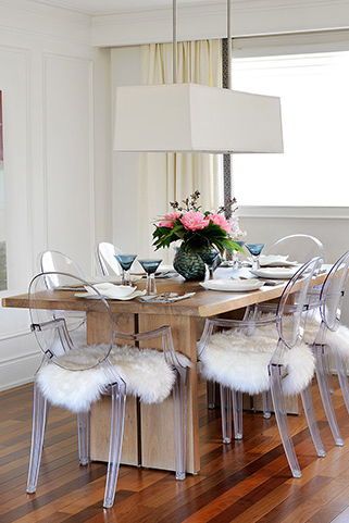 clear ghost chairs paired with a wood table | As Seen in Style At Home Magazine #glamorousdecor #diningrooms Dining Room Sets, Home Décor, Dining Chairs, Ghost Chairs Dining, Ghost Chair Dining Room, Ghost Chairs, Living Room Chairs, Wood Table, Dining Room Chairs