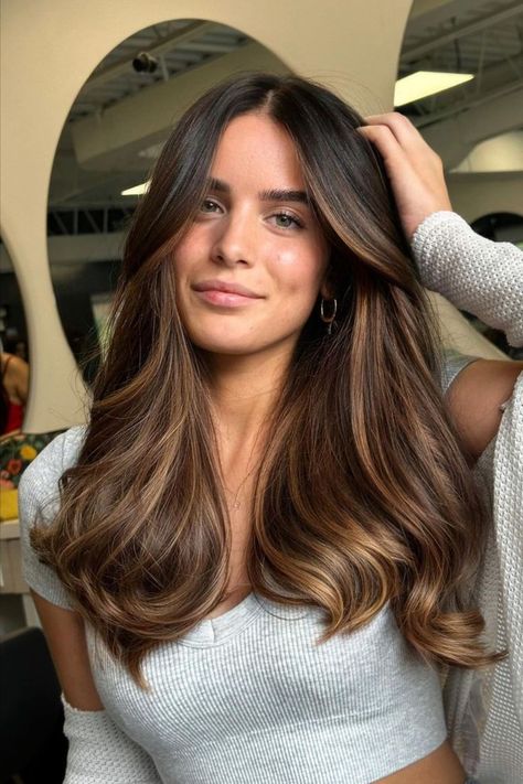 If you're looking to invest in your hair without going blonde, expensive brunette is the perfect color! We're loving this look from @dvcolor on ig.