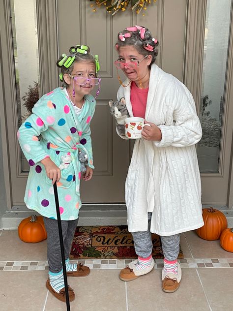 Adult Costumes, Halloween, Diy Old Lady Costume For Adults, Kids Old Lady Costume, Old Lady Costume, Old People Costume, Old Lady Halloween Costume, Costumes For Women, Grandma Halloween Costume