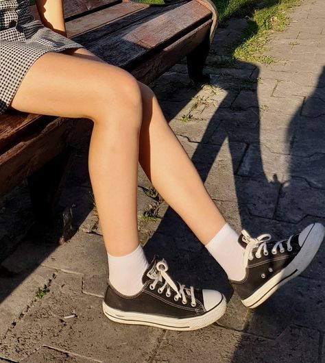 Converse, Summer, Converse Shoes, Outfits, Converse Shoes Aesthetic, Black Converse Low, Converse Aesthetic, Converse Aesthetic Outfit, Aesthetic Converse
