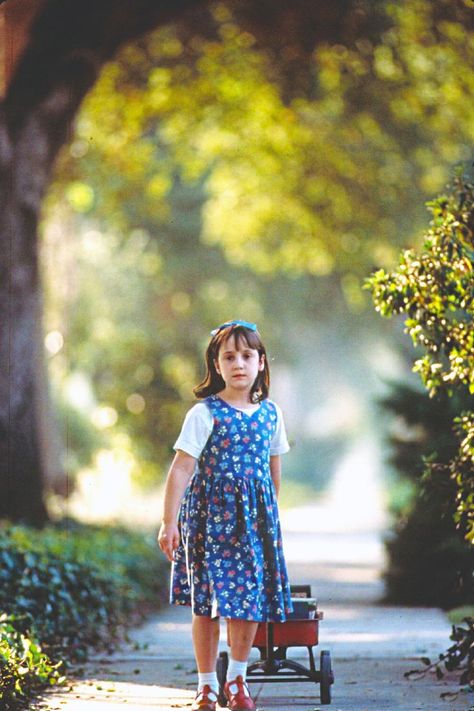 Matilda Childhood, 90s Kids, Films, Danny Devito, Celebs, Girl, Matilda, Moda, Matilda Movie
