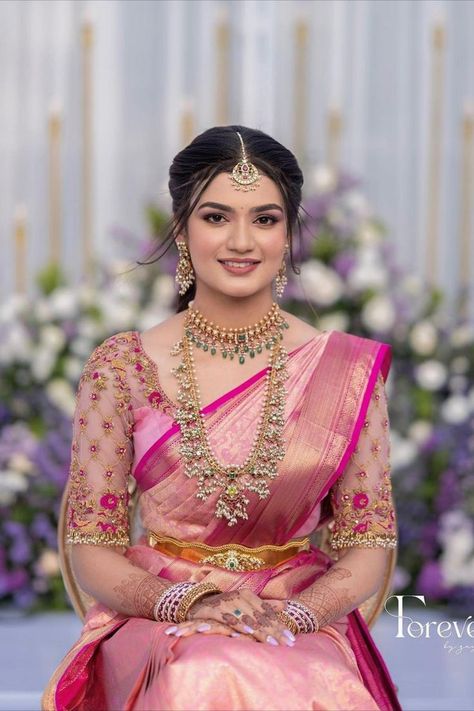 Indian Bridal, Indian Bride Outfits, Bride Look, Indian Bride, Bridal Looks, Engagement Looks, Indian Bridal Outfits, Indian Wedding Outfits, Engagement Saree