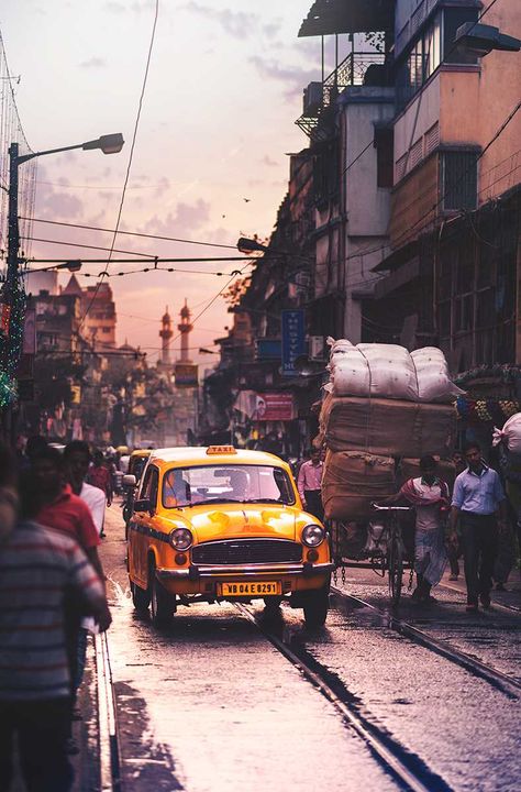 India, Urban, Incredible India, Street Photography, Kolkata, City Photography, India Photography, India Street, India Travel