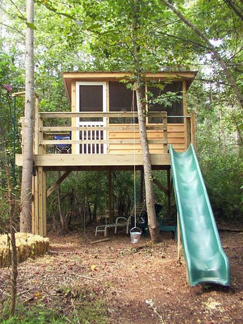 21 Amazing (and Totally DIY-able) Tree Houses for Kids House Design, Outdoor, Treehouse Design Architecture, Building A Treehouse, Tree House Plans, House, Tree House Designs, Treehouse Masters, Tree House