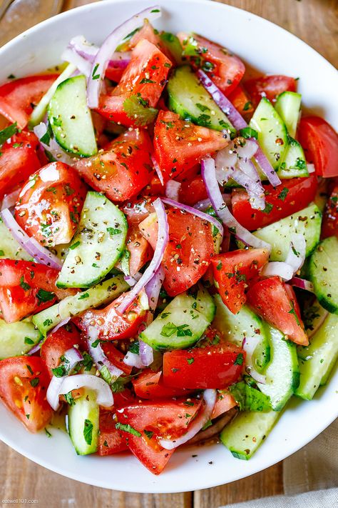 Healthy Recipes, Salad Recipes, Brunch, Tomato Salad Recipes, Cucumber Tomato Salad, Cucumber Recipes Salad, Tomato Salad, Cucumber Recipes, Fresh Salad Recipes