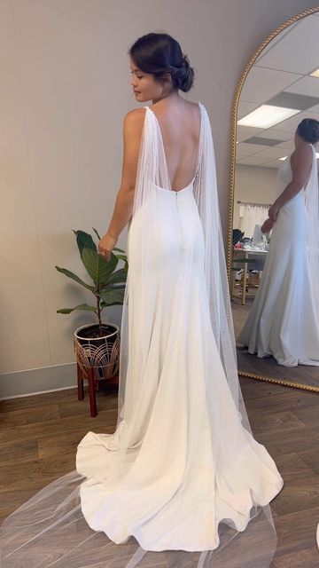 Wedding Gowns, Wedding Dresses With Cape, Wedding Dress Cape, Wedding Dress With Veil, Cape Wedding Dress, Wedding Cape Veil, Bridal Cape, Backless Wedding Dress, Open Back Wedding Dress