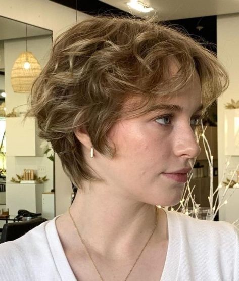 Long Wavy Pixie Hairstyle Long Pixie, Thick Pixie Cut, Thick Wavy Hair, Wavy Pixie Haircut, Thick Hair Pixie Cut, Short Thick Wavy Hair, Wavy Pixie Cut, Thick Hair Cuts, Haircuts For Wavy Hair