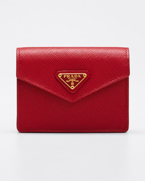 PRADA SAFFIANO TRIANGOLO SMALL WALLET. #prada Nike Leather, Prada Wallet, Expensive Bag, Designer Purses, Red Wallet, Prada Saffiano, Leather Card Case, Luxury Wallet, Cute Backpacks