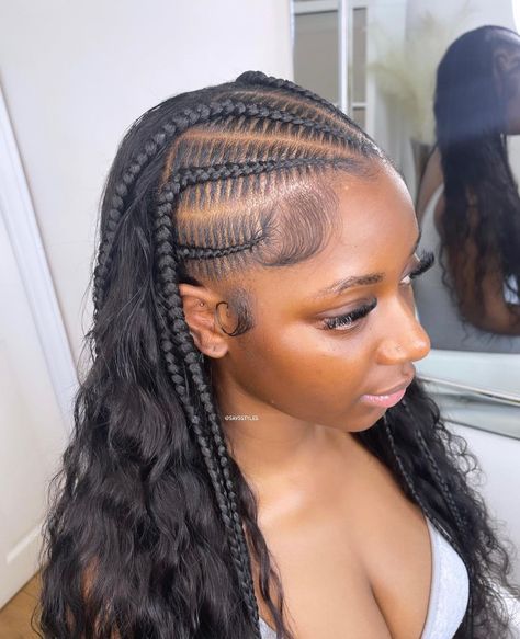 SAVS STYLES (@savsstyles) posted on Instagram: “Clean stitches x fluffy edges 🤝🏾 A few July slots left for feedin braids, booking link in bio 🤍 Style: half feedin half sew in + a heart…” • Jun 23, 2022 at 6:59pm UTC Hair Styles, Box Braids, Haar, Peinados, Afro, Cute Braided Hairstyles, Curly, Capelli, Girl Hair Colors