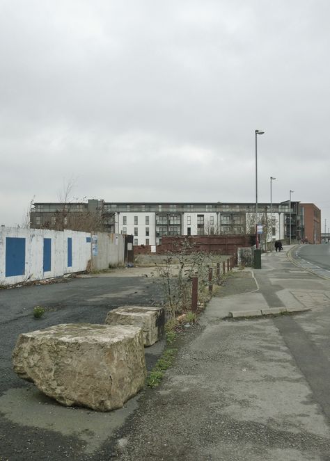 Disused land next to 'luxury' urban living flats, Wakefield, 2014 Wakefield, Flats, England, Urban, Municipality, Towns, West, City, Yard