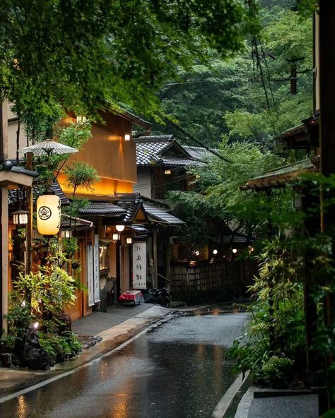 There’s something absolutely magical about summer rain in Kyoto. 🌧 📷: @masayuki.nakamura__ ----- 📍Kifune, #Kyoto . . . . . #JapanTravel #M… | Instagram Architecture, Bodrum, Asia, Fotografia, Koi, Japanese Countryside, Japanese Aesthetic, Japan Summer, Japan Aesthetic