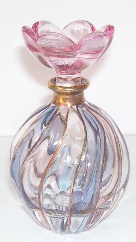 ✧ on Twitter: "murano glass perfume bottles https://t.co/86GuYs8kPq" / Twitter Vintage, Pastel, Hoa, Beautiful, Krystal, Kunst, Inspo, Aesthetic, Random