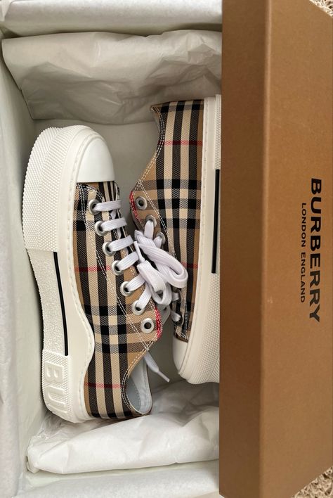 burberry shoes sneakers luxury Trainers, Burberry, Burberry Sneakers, Burberry Bag, Burberry Shoes, Burberry Sneakers Outfit, Jordan Shoes Girls, Burberry Women, Sneakers