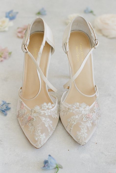 Wedding Shoes Vintage, Vintage Wedding Shoes, Wedding Shoes Lace, Bride Shoes, Wedding Shoes Heels, Wedding Shoes Platform, Lace Heels, Lace Bridal Shoes, Wedding Shoes Bride