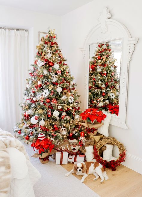KRISTY WICKS-- Red & White New England Style Christmas Tree - Traditional yet modern with pops of red, white and gold. Affordable and elegant for 2019 holiday decor #ad Winter, Decoration, Halloween, Christmas Decorations, White Christmas Tree, Red Christmas, Holiday Decor Christmas, Christmas Tree Inspiration Red And Gold, Red And Gold Christmas Tree
