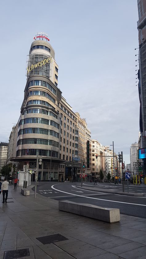 Gran Via, a la altura de la plaza de Callao.  Madrid. Madrid, Films, Trips, Pisa, Art, Plaza, Madrid Gran Via, Madrid Spain, Spain And Portugal