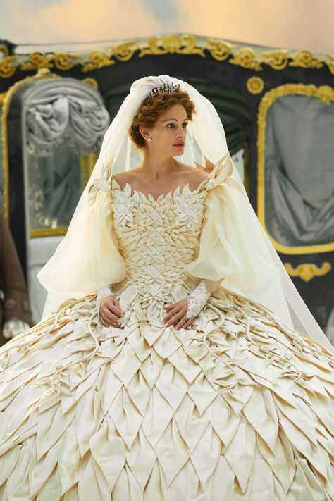 March 30, 2012 (USA) — Julia Roberts as ‘Queen Clementianna, Snow White's evil stepmother’ in “Mirror Mirror” by Tarsem Singh 💠  Based on the fairy tale "Snow White" collected by the Brothers Grimm • It received an Academy Award nomination for “Best Costume Design” Ball Gowns, The Dress, Films, Couture, Vintage, Costumes, Movie Costumes, Princess Dress, Film
