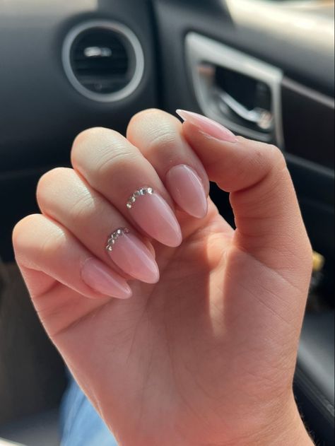 30 Simple Yet Beautiful Nail Extension Designs to Adorn Yourself Nails Design With Rhinestones, Nude Nail Designs, Diamond Nails, Diamond Nail Designs, Almond Acrylic Nails, Pink Tip Nails, Almond Nails Pink, Gem Nails, Nail Gems