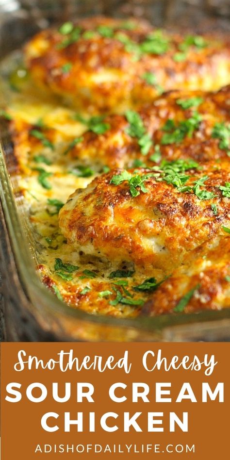 Low Carb Recipes, Sour Cream, Casserole, Pasta, Cheesy Chicken Breast, Cheesy Baked Chicken, Cheesy Chicken Recipes, Cheesy Chicken, Cheesy Chicken Casserole