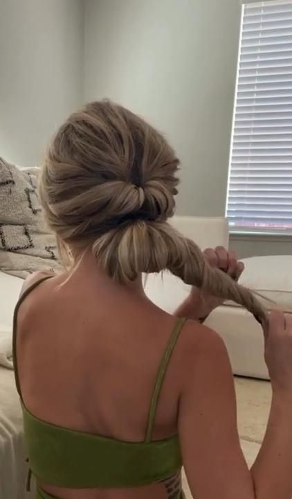 Pls follow us for more💖 Updo For Work, Easy Updos For Long Hair, Easy Updo Tutorial, Updo Tutorial, Easy Updos For Medium Hair, Easy Updo Hairstyles Tutorials, Easy Updo Hairstyles, Updo Hairstyles Tutorials, Easy Updo