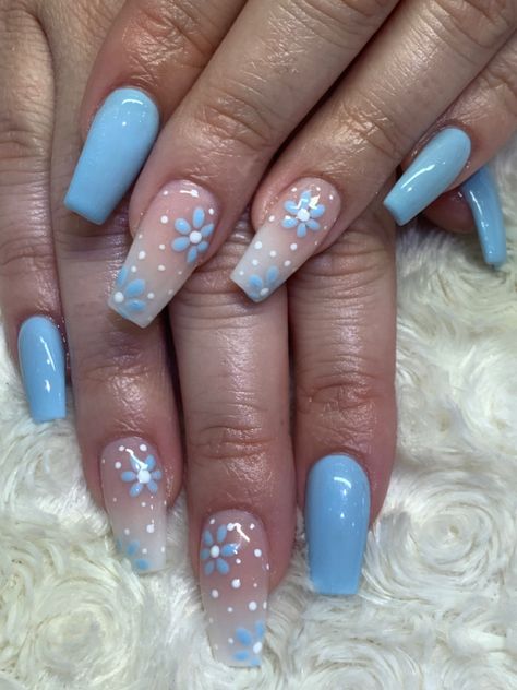 Design, Pastel, Blue And White Nails, Sky Blue Nails, Blue Ombre Nails, Sky Blue Nail Designs, Light Blue Nails, Baby Blue Nails, Powder Blue Nails