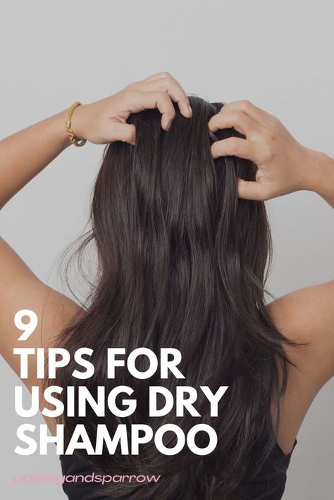 How to use dry shampoo! Tips and tricks for using dry shampoo - the best ways to use it to get clean hair and volume Adhd, Dry Shampoo Hairstyles, Dry Shampoo Dark Hair, Best Dry Shampoo, Using Dry Shampoo, Dry Shampoo, Dry Shampoo Powder, Good Dry Shampoo, Hair Growth Diy