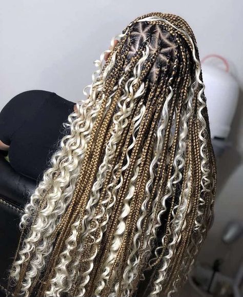 How to Bohemian Braids & 45 Bohemian Braids Protective Hairstyles Plait Styles, Braided Hairstyles, Box Braids, Braided Hairstyles For Black Women, Braided Hairstyles Updo, Boho Knotless Braids With Color, Braids With Beads, Pretty Braided Hairstyles, Braids With Curls