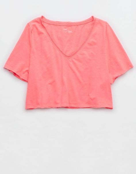 Aerie Cropped Beach T-Shirt Free People Shirts & Tops, Linen Pants Graphic Tee, Summer Outfits 2024 Teens, Sarah And Kiara Outfits, Cropped V Neck Tee, Sky Zone Outfit, Cropped Shirts For Women, Cute Basic Shirts, What To Wear To Softball Tryouts