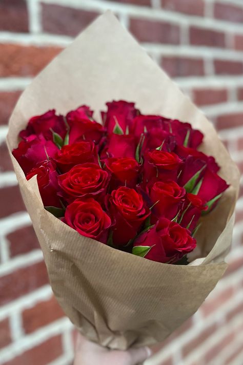 Sweep your loved one off their feet this Valentine’s Day with two dozen beautiful red roses! 🌹 Roses, Flowers, Valentine's Day, Valentines Flowers, Red Rose Bouquet, Rose Bouquet, Red Roses, Bouquet, Valentines Day