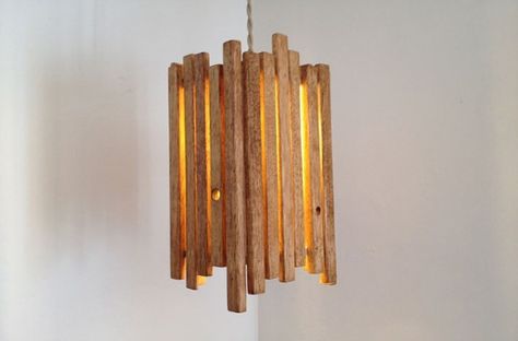 15 Breathtaking DIY Wooden Lamp Projects to Enhance Your Decor With homesthetics diy wood projects (13) Diy, Diy Home Décor, Wooden Lamps Design, Wooden Lamp, Lamp Design, Diy Lamp, Wood Lamps, Diy Home Decor, Pallet Candle