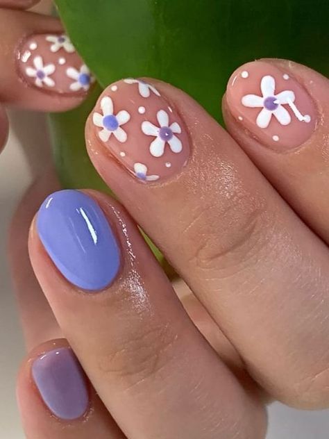 simple lavender flower nail design Diy, Design, Flower Nails, Nail Art Designs, Lavender Nails, Flower Nail Designs, Cute Simple Nails, Nails For Kids, Nail Designs For Kids
