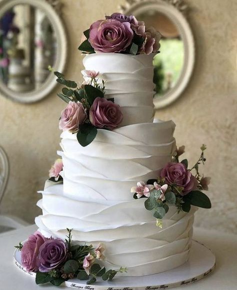 35 Chic and Elegant #WeddingCake Ideas We are Obsessed with Rose Gold, Engagements, Floral, Burgundy Wedding Cake, Wedding Cake Burgundy Flowers, Floral Wedding Cakes, Textured Wedding Cakes, Rustic Wedding Cake, Wedding Cakes Vintage