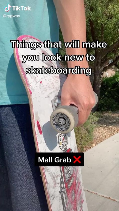 Skateboard, Skater Girls, Workout, Skateboarding Tricks, Skaters, Skateboard Videos, Skater Boi, Skates, Skate Style
