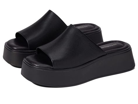 Outfits, Slip On Sandal, Flatform Sandals, Platform Sandals, Sandal Platform, Black Platform Sandals, Black Chunky Sandals, Black Sandals Flat, Chunky Black Sandals