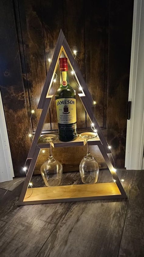 Woodworking For Beginners | I was wondering if anyone would have plans for making this wine shelf tree. | Facebook Crafts, Diy, Decoration, Wood Christmas Tree, Wooden Christmas Trees, Wooden Christmas Crafts, Pallet Wood Christmas, Christmas Wood Crafts, Christmas Diy Wood