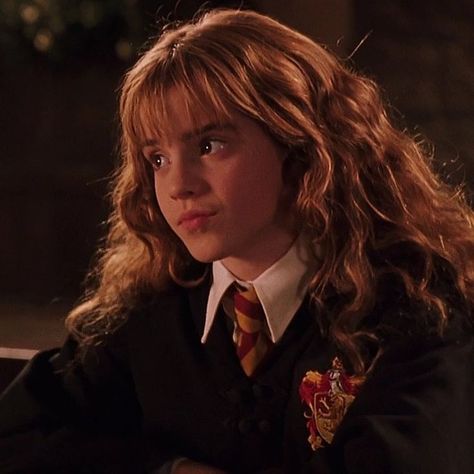 Hermione, Harry Potter, Hermione Granger, Harry, Hermione Granger Hair, Cute Actors, Hermione Granger Aesthetic, Hermoine Granger, Fotos